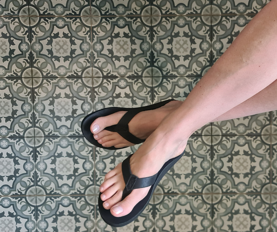 Ladies' Black Mamba premium handmade leather flip flops - flat - iiflopsi - South Africa